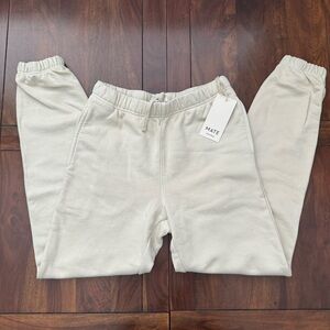 Mate Organic Fleece Relaxed Pocket Sweatpant in Bone XS